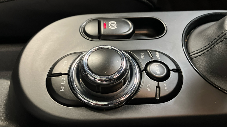 MINI Hatchback 135kW Cooper S Level 3 33kWh 3dr Auto Electric Hatchback